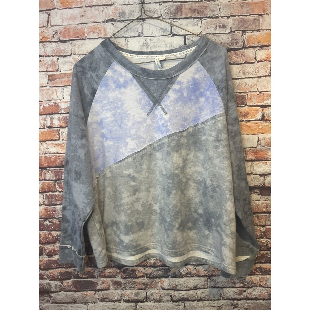 blue gray live well lounge long sleeve Cropped top Sweatshirt women’s size small